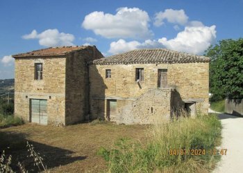 Foto 1 - Rustico Via Moricozzi
 
10, Apiro - foto 1