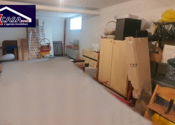 Foto 3 - Attività Commerciale via Ugo Foscolo, Monfalcone - foto 3