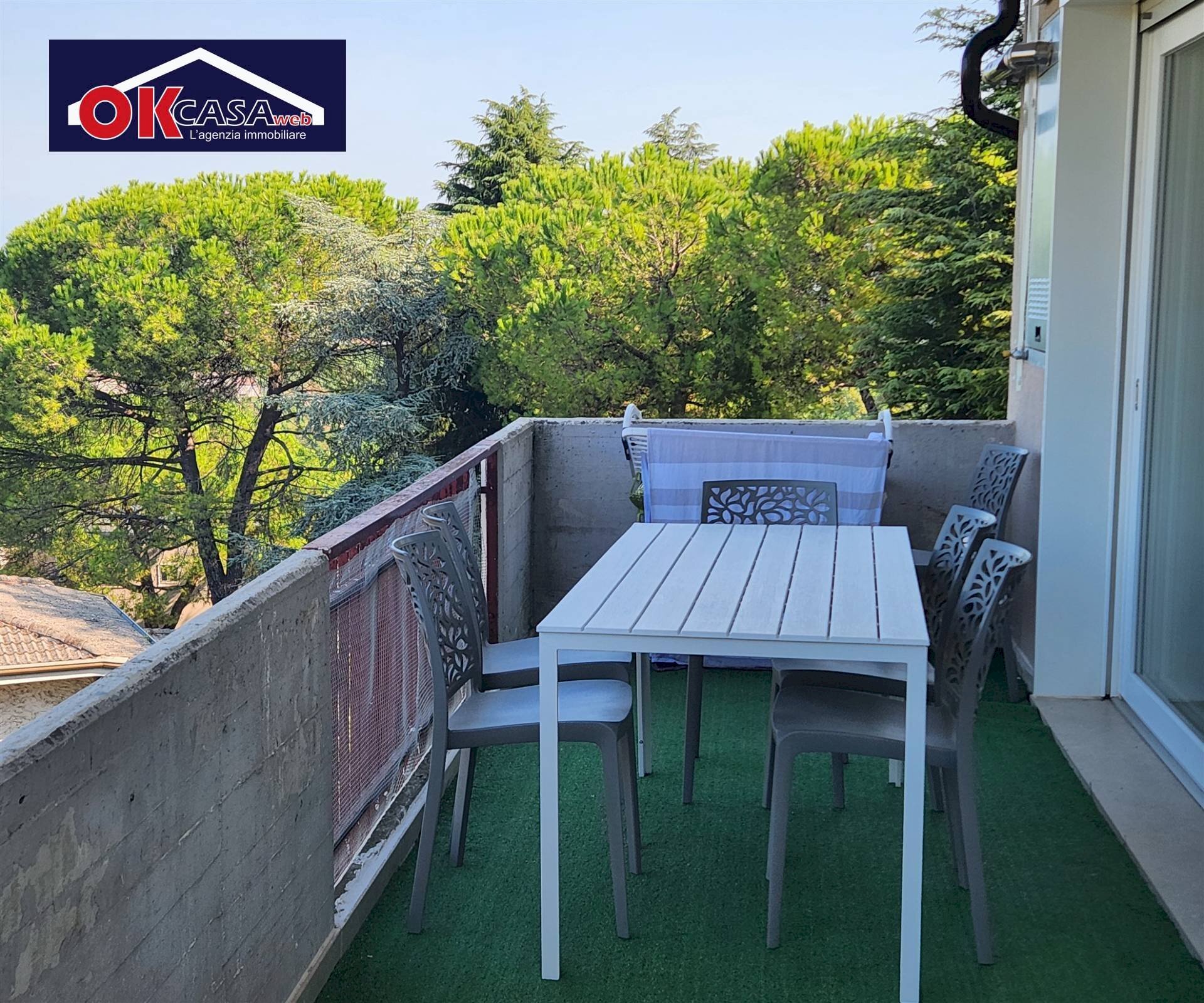 Foto 3 - Trilocale via pò
 
1, Peschiera del Garda - foto 3