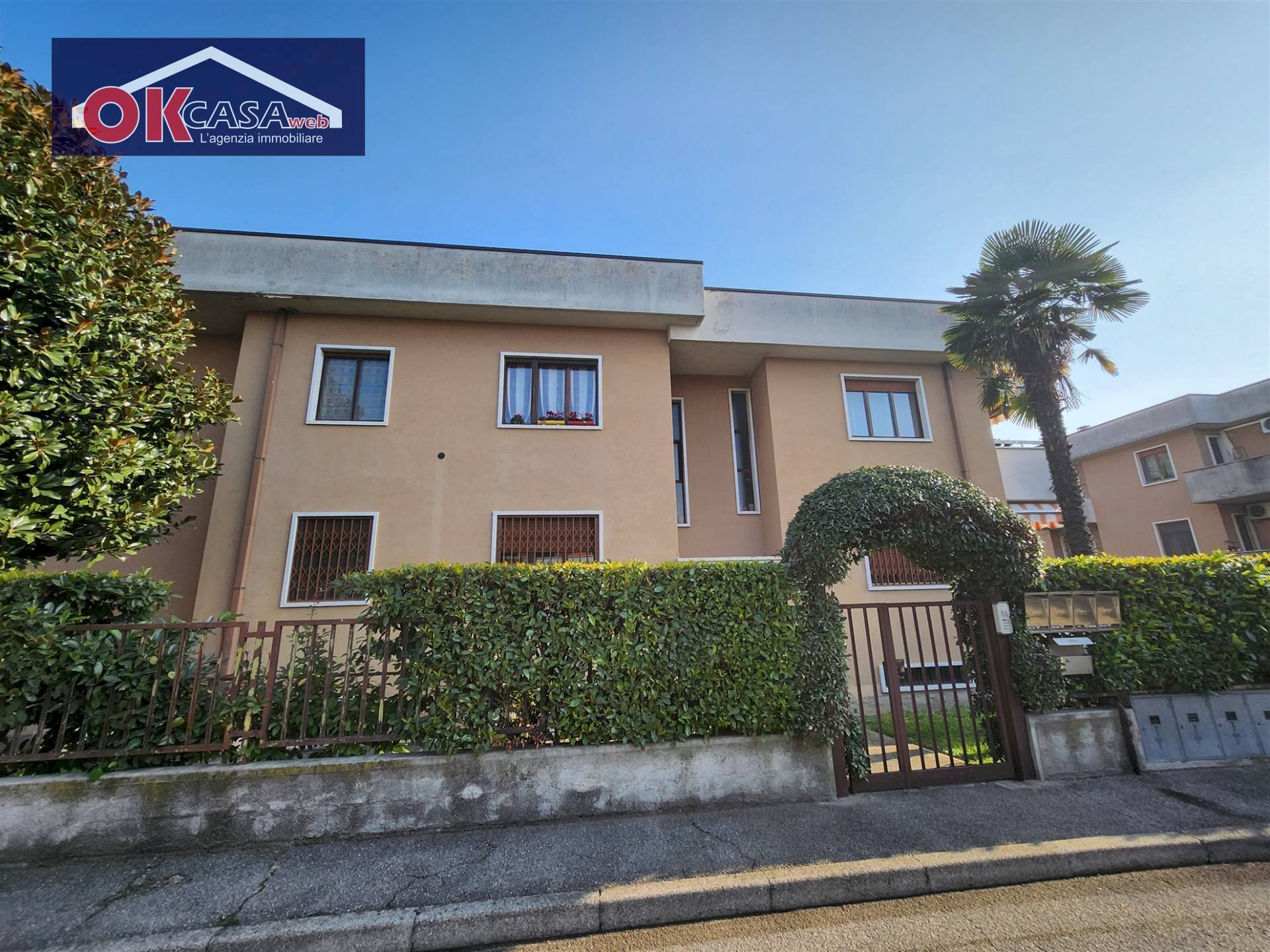 Foto 2 - Quadrilocale VIA Don Coltri
 
1, Sona - foto 2