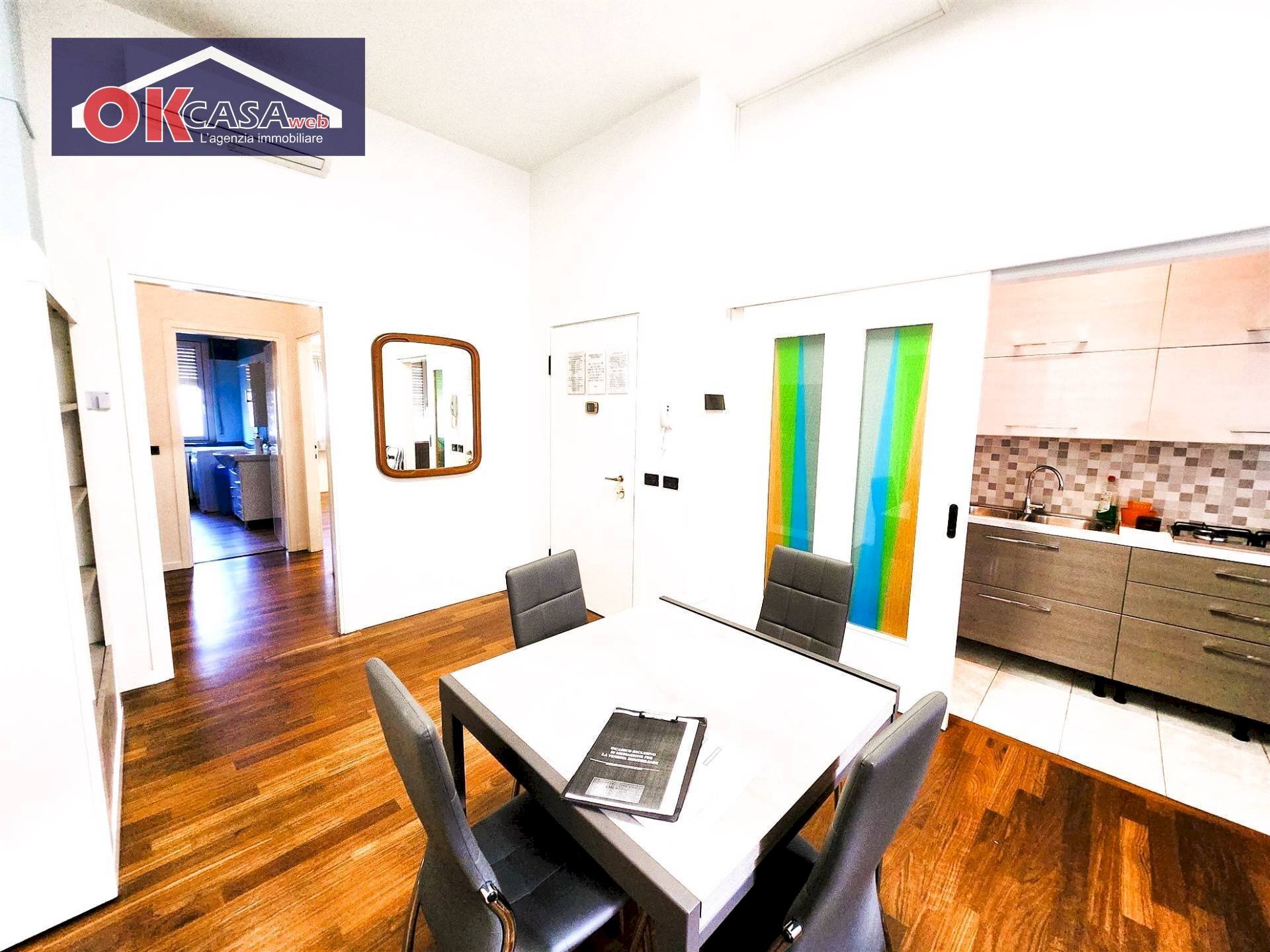 soggiorno - Quadrilocale via benedettine, Verona - foto 1