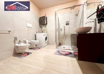 Foto 17 - Three-room apartment VIA VACCAROLO, Desenzano del Garda - photo 17