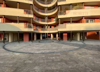 Foto 1 - Box VIA PONTIDA
 
7, Legnano - photo 1