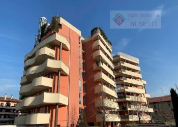 Foto 4 - Box VIA PONTIDA
 
7, Legnano - photo 4