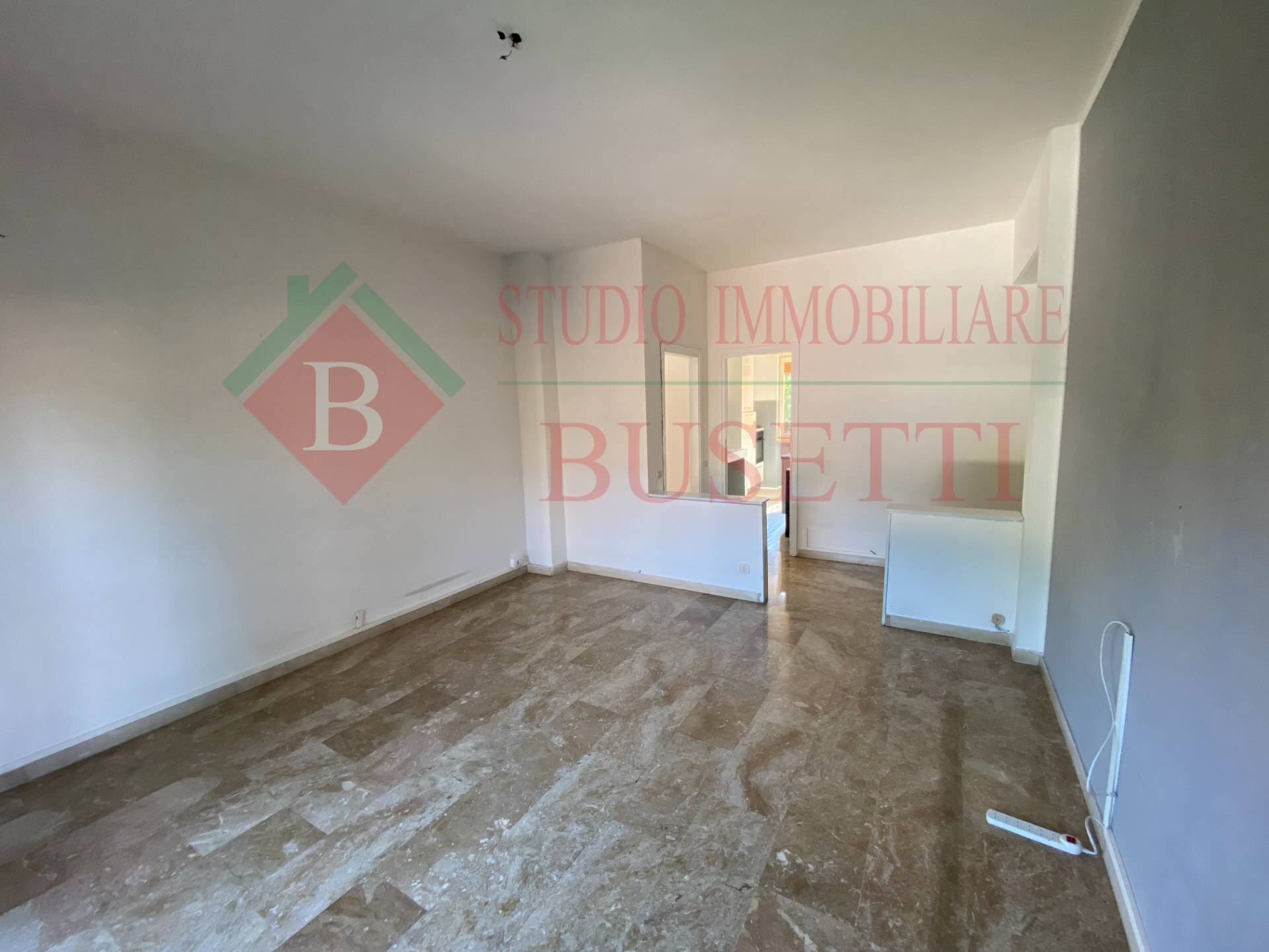 Foto 3 - Trilocale VIA MACALLE'
 
3, Legnano - foto 3