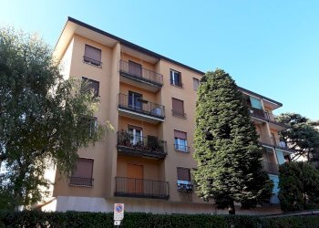 Foto 1 - Trilocale VIA MACALLE'
 
3, Legnano - foto 1