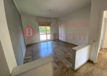 Foto 2 - Trilocale VIA MACALLE'
 
3, Legnano - foto 2