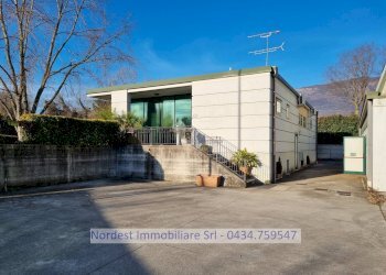 ABITAZIONE CUSTODE / UFFICI - Capannone Budoia - foto 12