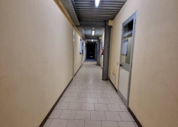 CORRIDOIO UFFICI - Capannone Budoia - foto 22