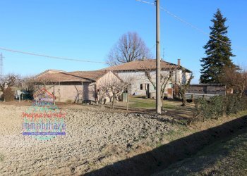 Foto 1 - Casa semi indipendente VIA BISANA INFERIORE
 
9, Castello d'Argile - foto 1