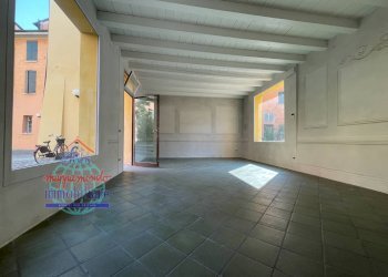 Foto 1 - Ufficio Via Borgo del Ghetto
 
9, Cento - foto 1