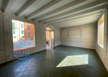 Foto 3 - Ufficio Via Borgo del Ghetto
 
9, Cento - foto 3