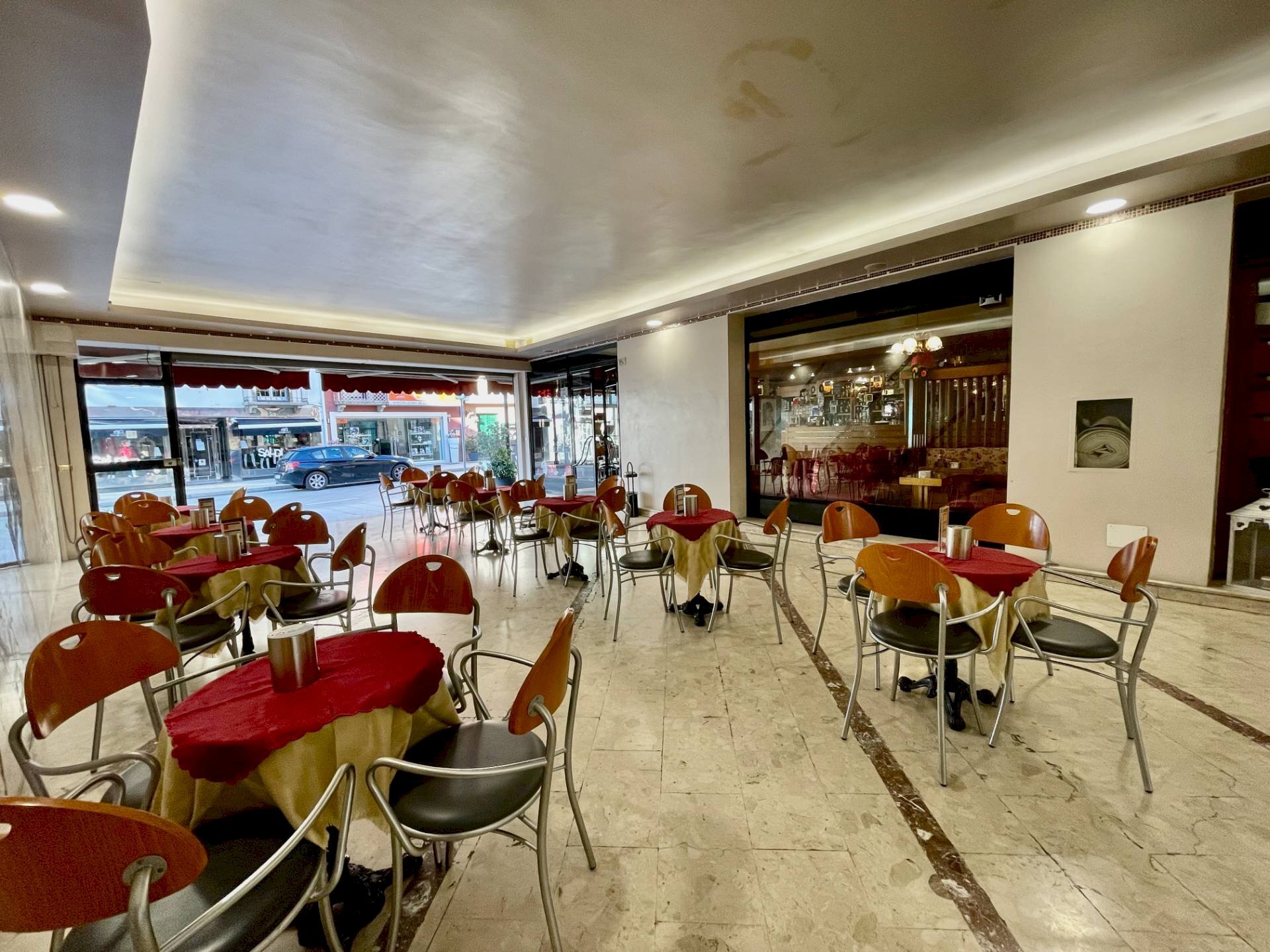 Foto 3 - Bar Tavola Calda - Fredda CORSO UMBERTO
 
171, Olbia - foto 3