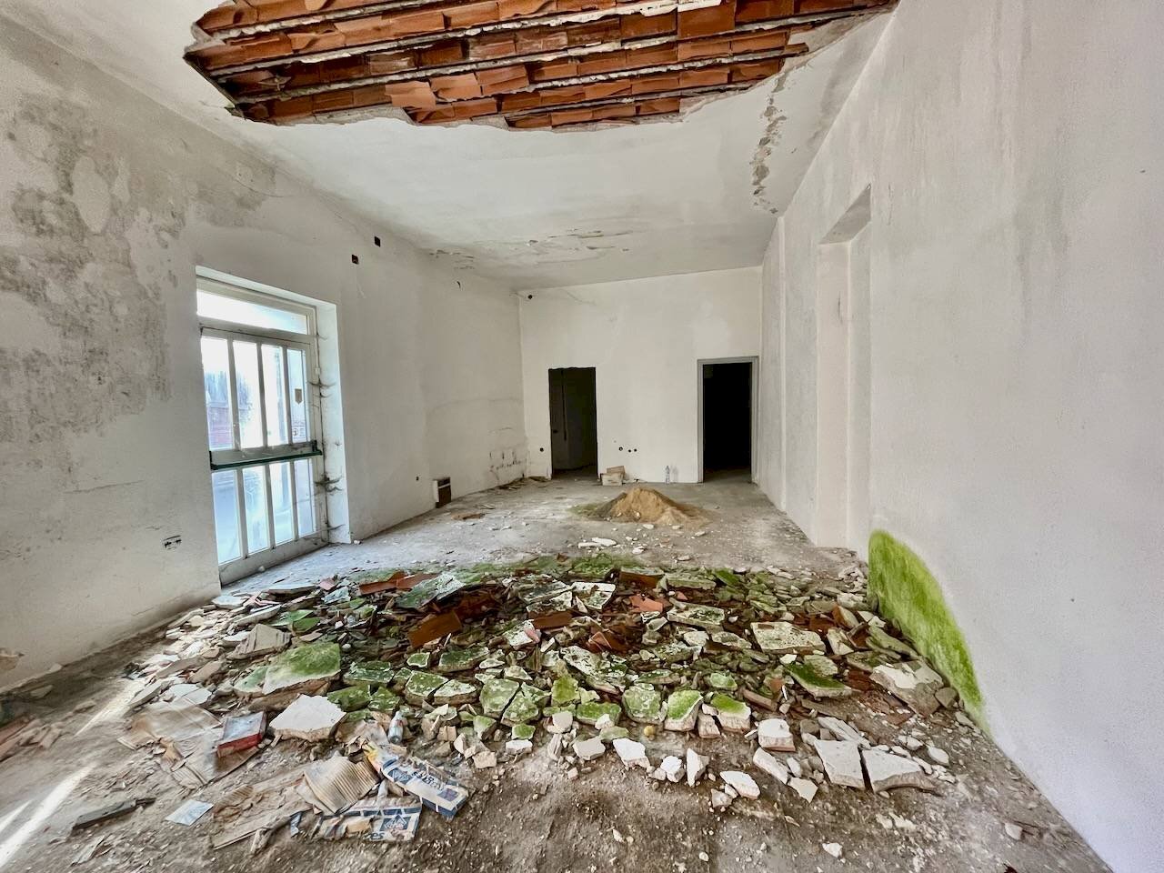 Foto 2 - Locale Commerciale Piazza Fumu Mossa, Buddusò - foto 2