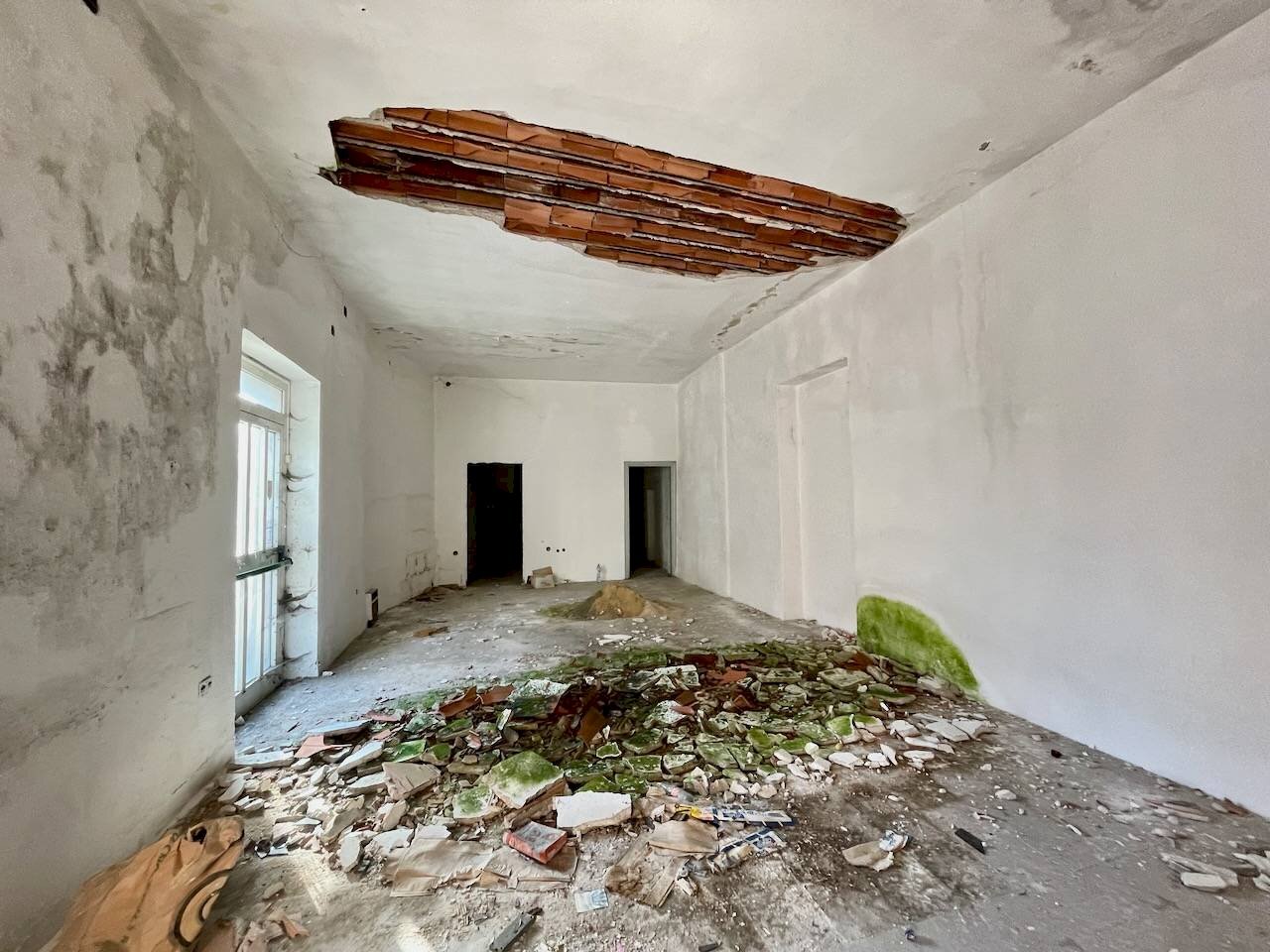 Foto 3 - Locale Commerciale Piazza Fumu Mossa, Buddusò - foto 3