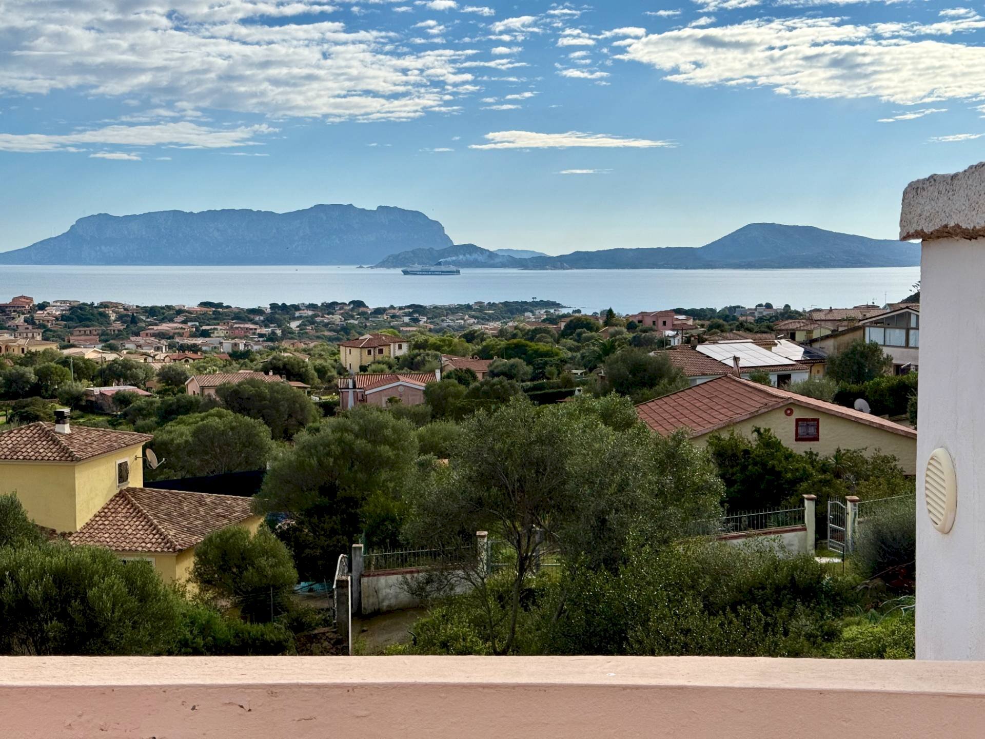 Foto 1 - Villa VIA DEL GIGLIO
 
112, Olbia - foto 1