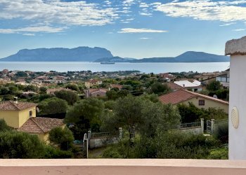 Foto 1 - Villa VIA DEL GIGLIO
 
112, Olbia - foto 1