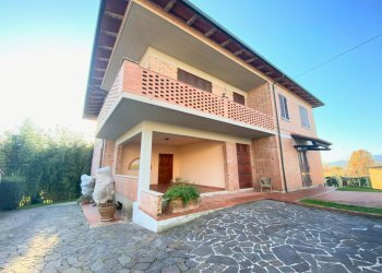 Foto 1 - Casa indipendente vicolo dei conti
 
44, Pontedera - foto 1