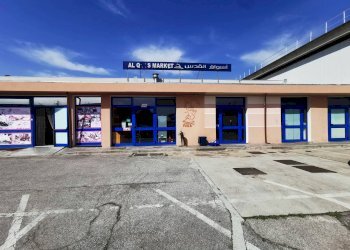 Foto 5 - Locale Commerciale via giovanni xxiii
 
14, Pontedera - foto 5