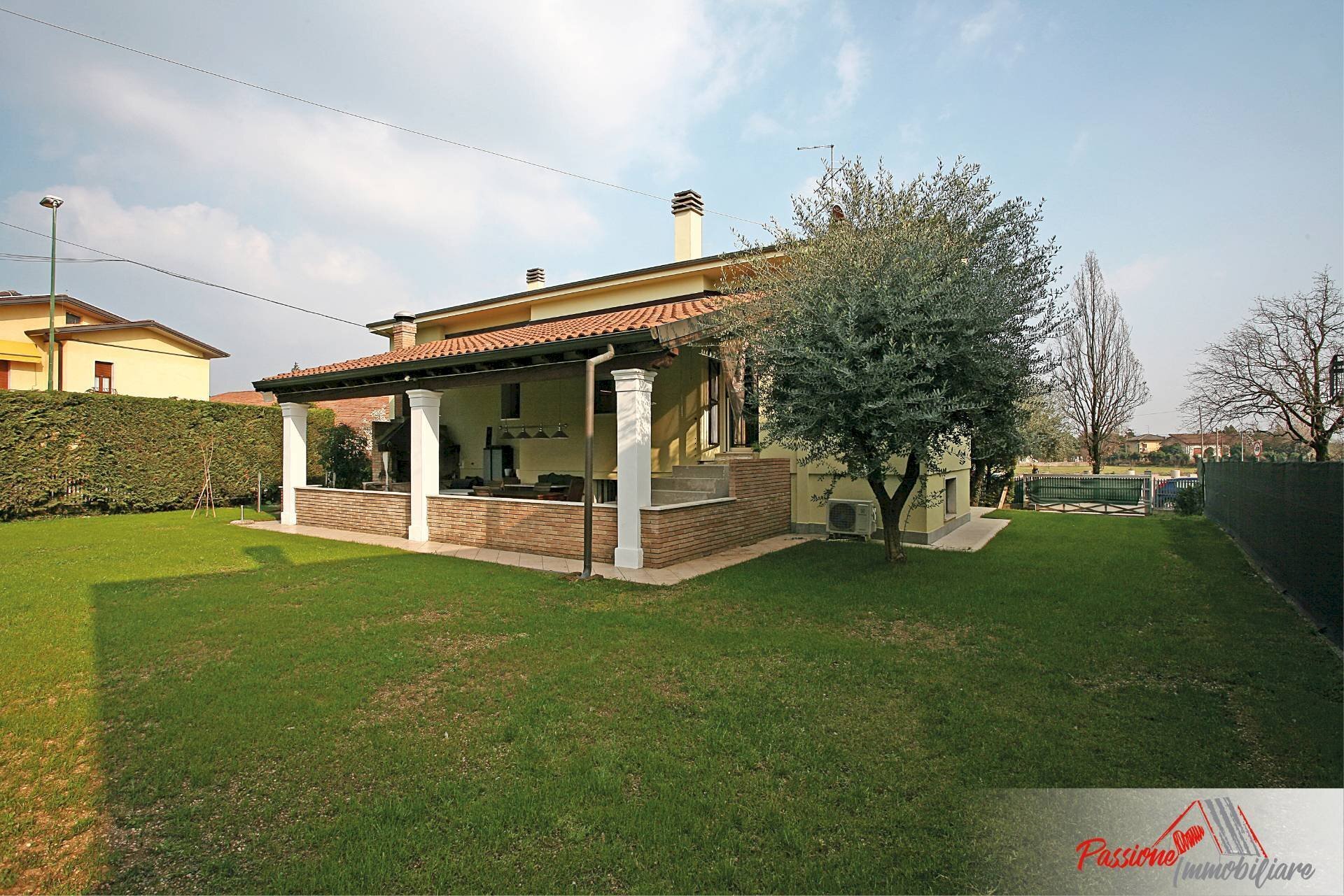 Foto 1 - Villa via Bussolengo
 
15, Sommacampagna - foto 1