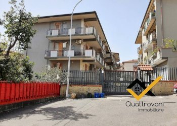 Foto 1 - Box Via San Filippo Neri
 
15, Aci Castello - foto 1