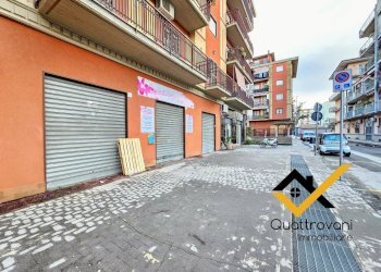 Foto 12 - Locale Commerciale Largo Umberto Spadaro
 
13, Catania - foto 12