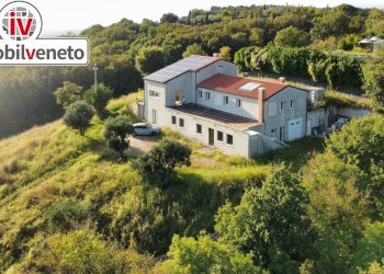 Foto 1 - Casa indipendente VIA ROMA
 
52, Val Liona - foto 1