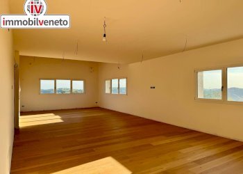 Foto 5 - Casa indipendente VIA ROMA
 
52, Val Liona - foto 5