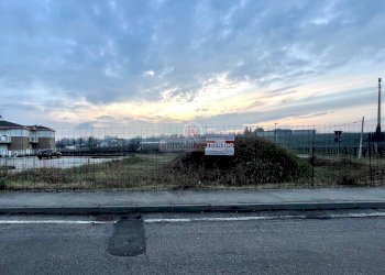 Foto 2 - Terreno edificabile VIA ROMA
 
52, Sarego - foto 2