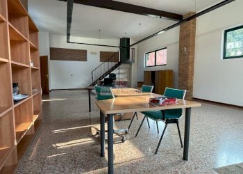 Foto 5 - Attività Commerciale VIA ROMA
 
52, Montebello Vicentino - foto 5