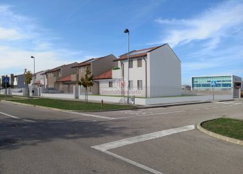 Foto 1 - Villa a Schiera VIA ROMA
 
52, Gambellara - foto 1