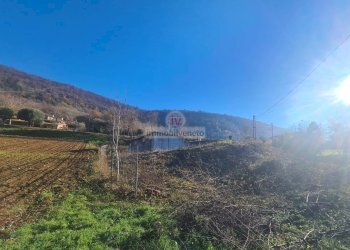 Foto 8 - Terreno edificabile VIA ROMA
 
52, Val Liona - foto 8