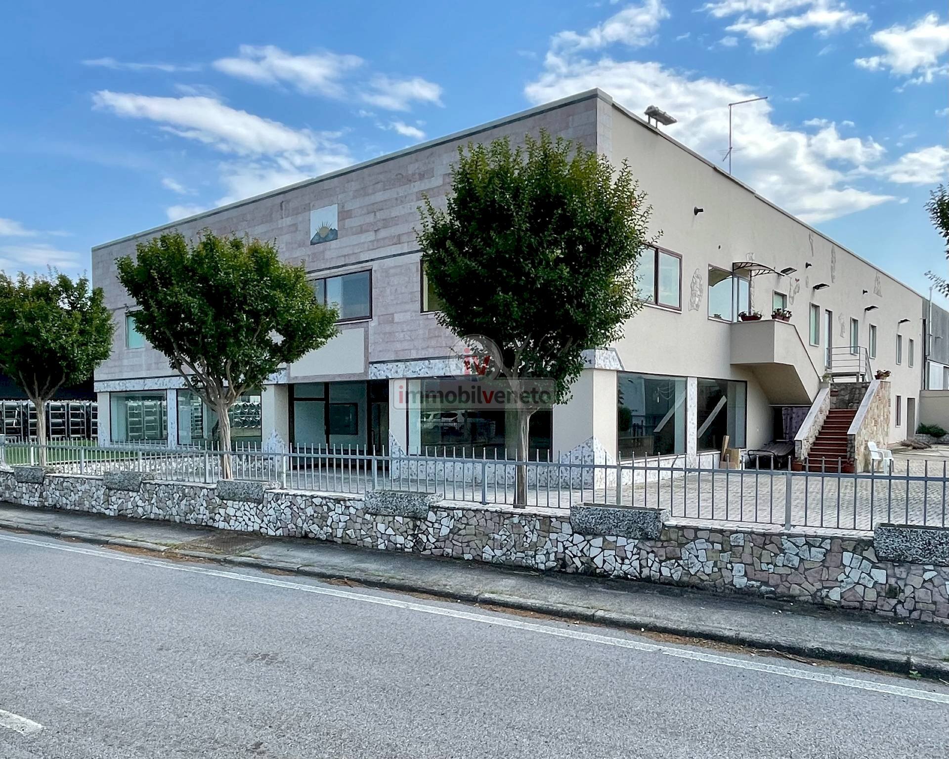 Foto 1 - Capannone VIA ROMA
 
52, Alonte - foto 1