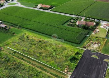 Foto 2 - Terreno edificabile VIA ROMA
 
52, Brendola - foto 2