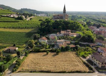 Foto 1 - Terreno edificabile VIA ROMA
 
52, Sarego - foto 1