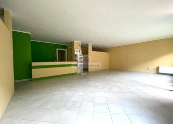 Foto 3 - Shop VIA ROMA
 
52, Lonigo - photo 3