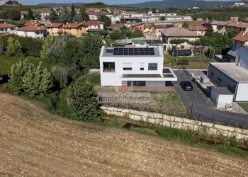 Foto 1 - Casa indipendente VIA ROMA
 
52, Sarego - foto 1