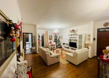 Foto 16 - Villa Via Di Spregamore
 
245, Roma - photo 16