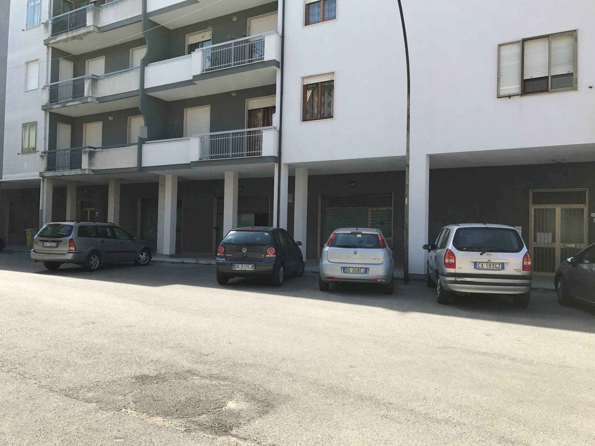 Foto 3 - Locale Commerciale Via delle Gardenie
50, Vasto - foto 3