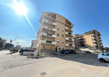 Foto 24 - Quadrilocale via del Porto
 
65, Vasto - foto 24