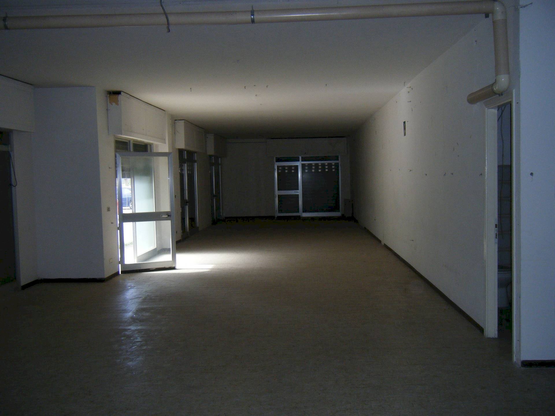 Foto 3 - Commercial Premises VIA CONTI RICCI, Vasto - photo 3