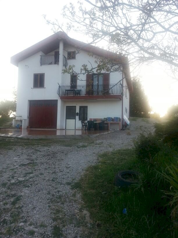 Foto 2 - Casa semi indipendente C.da Difensuola
 
20, Montenero di Bisaccia - foto 2