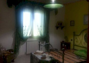 Foto 19 - Casa semi indipendente C.da Difensuola
 
20, Montenero di Bisaccia - foto 19