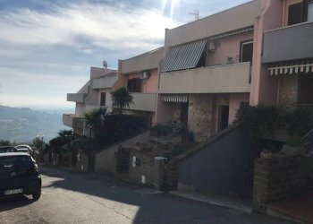 Foto 2 - Villa a Schiera VIA CARDONE
 
109, Vasto - foto 2