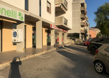 Foto 2 - Locale Commerciale VIA CIRCONVALLAZIONE ISTONIENSE
32, Vasto - foto 2