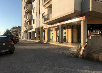 Foto 3 - Locale Commerciale VIA CIRCONVALLAZIONE ISTONIENSE
32, Vasto - foto 3