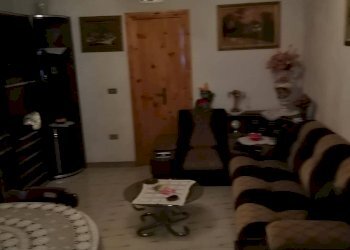 Foto 1 - Casa semi indipendente VIA CESARE BATTTISTI
 
5, Montazzoli - foto 1