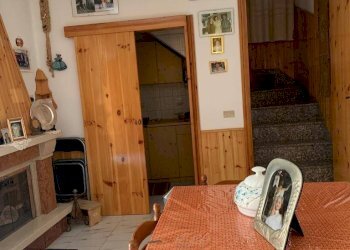 Foto 3 - Casa semi indipendente VIA CESARE BATTTISTI
 
5, Montazzoli - foto 3