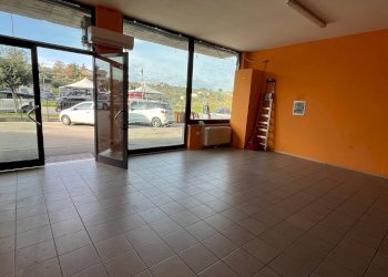 Foto 9 - Locale Commerciale CIRCONVALLAZIONE ISTONIENSE, Vasto - foto 9