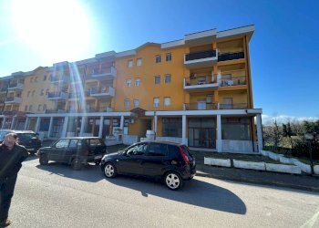 Foto 3 - Locale Commerciale PIAZZA ABRUZZO, San Salvo - foto 3